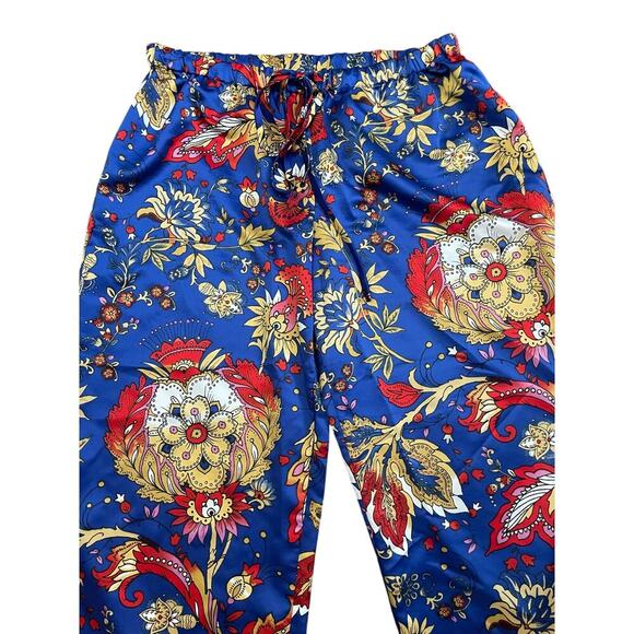 Natori 2 Piece Blue Floral Silky Satin Pajamas Set Long Sleeve size Medium - Picture 10 of 11